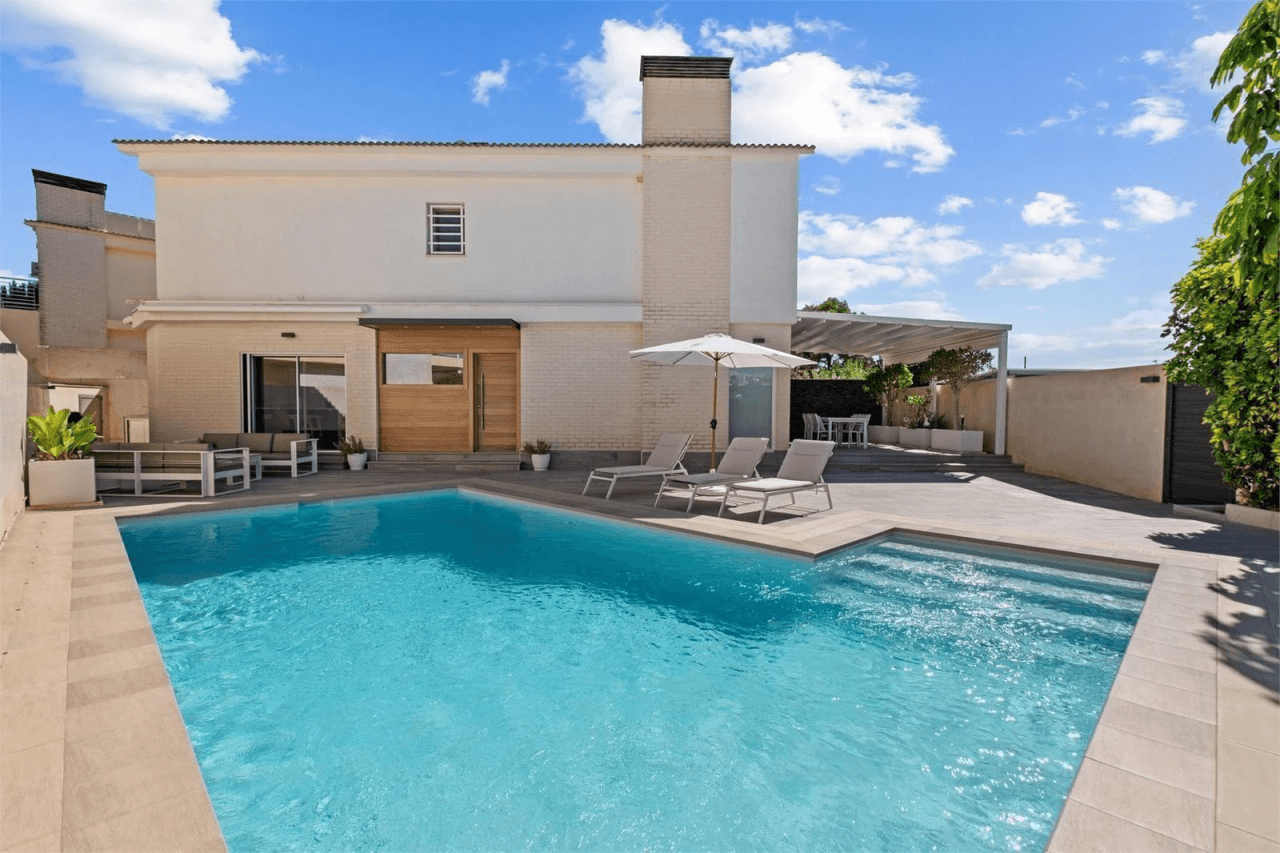 Casa / Chalet à la vente à Alfaz Del Pi / L'alfàs Del Pi
