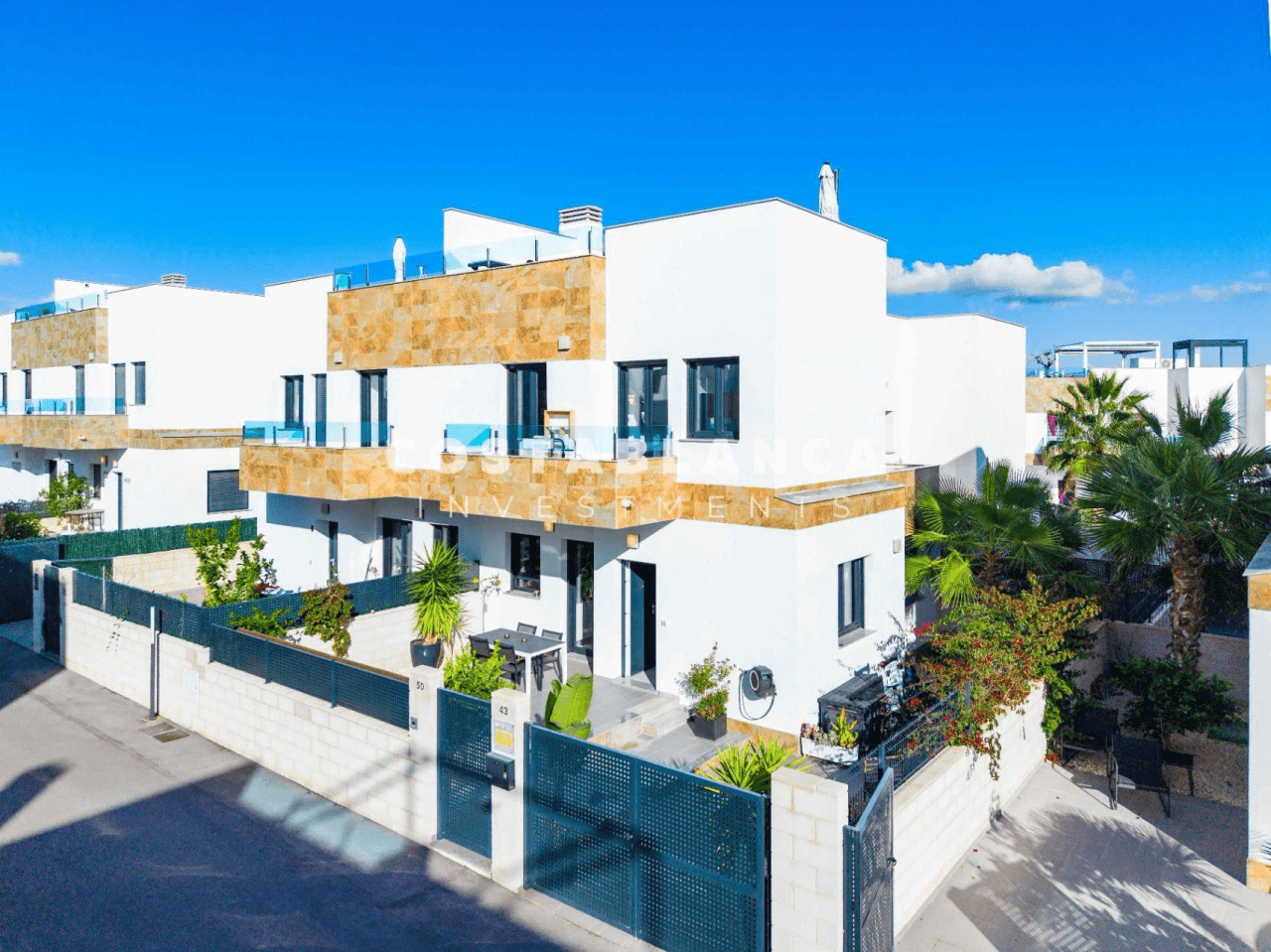Maison jumelée à la vente à Polop De La Marina