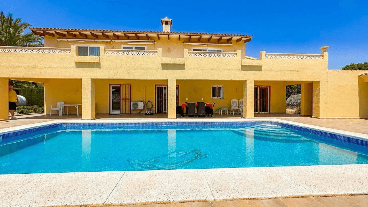 Casa / Chalet à la vente à Alfaz Del Pi / L'alfàs Del Pi