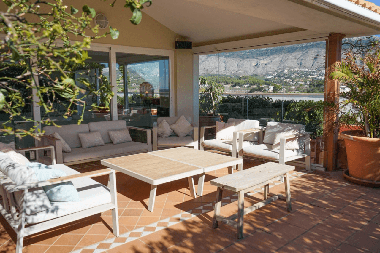 Appartement à Altea : vue panoramique sur la mer et grands espaces