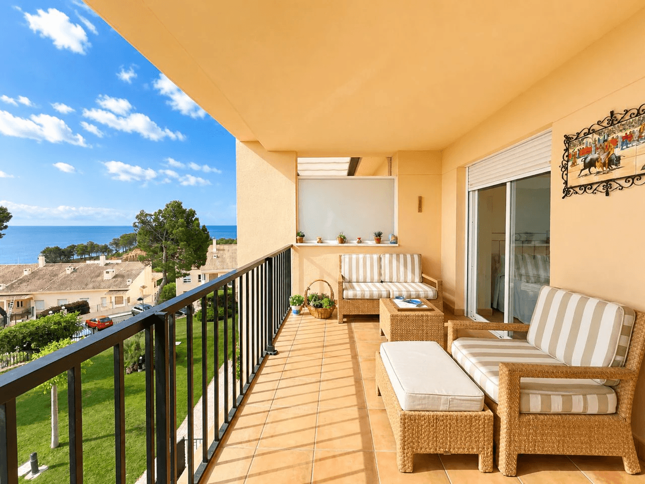 Apartamento ático dúplex con vistas al mar en Altea