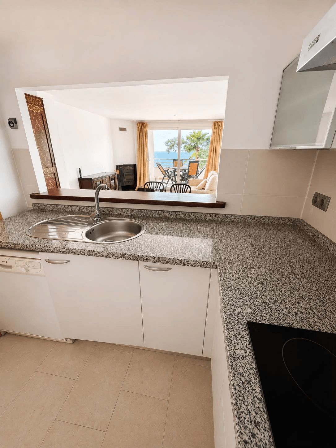 Apartamento exclusivo en primera línea de mar en Cap Negret, Altea
