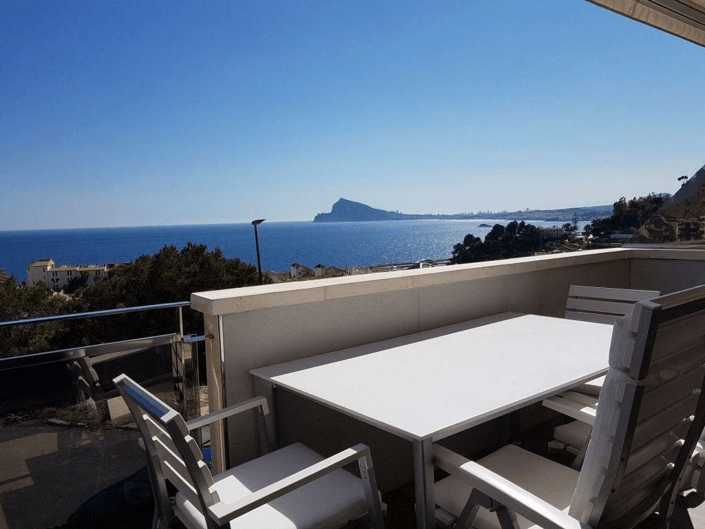 Luxuriöses, einzigartiges Apartment mit herrlichem Meerblick in Altea!